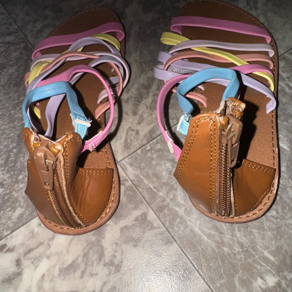 The Children’s Place Girls Rainbow Strappy Gladiator Sandals Size 1